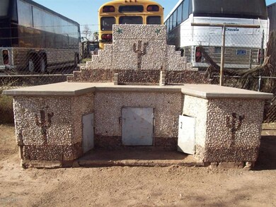 023-268223 - Built in BBQ