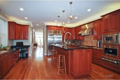 2733 N Southport Ave unit 1, Chicago, IL 60614 - photo 3