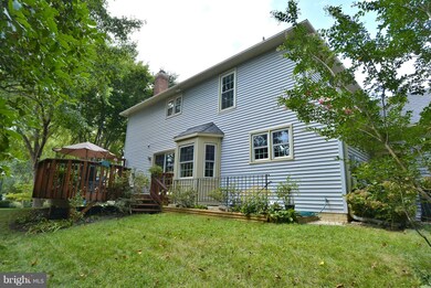 9033 Scott St, Springfield, VA 22153 - photo 2