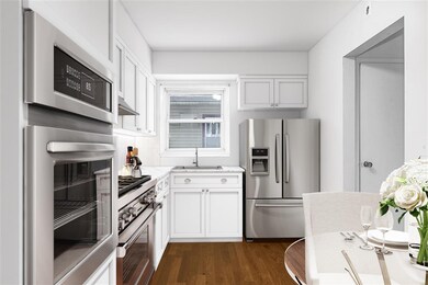 5 Norcroft Rd, Jersey City, NJ 07305 - photo 2