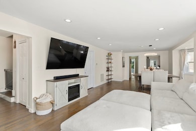 9 Marshall St, Winthrop, MA 02152 - photo 5