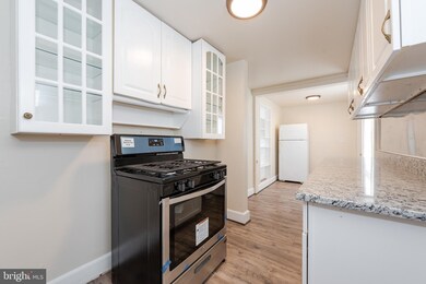 5510 Narcissus Ave, Baltimore, MD 21215 - photo 7