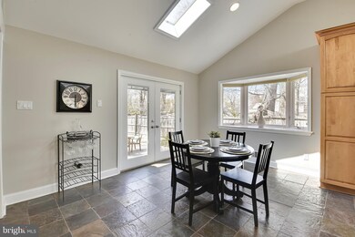 8921 Fort Hunt Rd, Alexandria, VA 22308 - photo 7