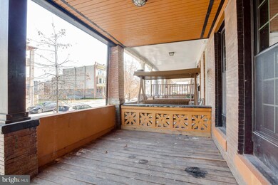 2432 Lakeview Ave, Baltimore, MD 21217 - photo 5