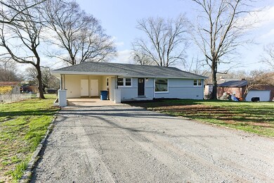 404 Polk St, Manchester, TN 37355 - photo 2