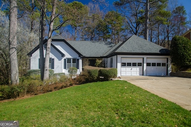 1190 Saint Ives Ct, Suwanee, GA 30024 - photo 4