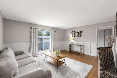 Light and Bright Family Room