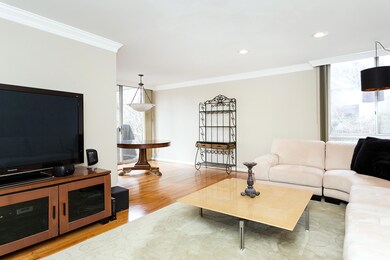 4049 W Maple Rd unit A, 102, Bloomfield Hills, MI 48301 - photo 4