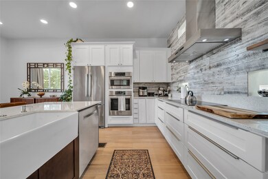 4317 Cedar Springs Rd unit A, Dallas, TX 75219 - photo 5