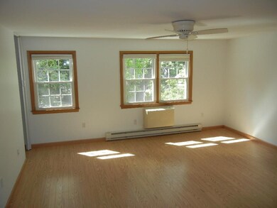 159 Round Hill Rd unit 159, Northampton, MA 01060 - photo 4