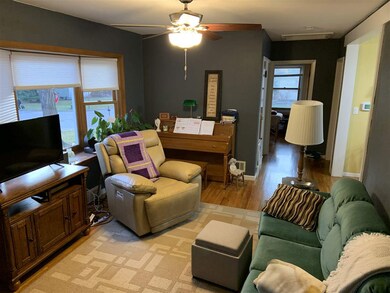 1604 Madison St, Cedar Falls, IA 50613 - photo 2