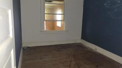 4217 Clarence Ave, Saint Louis, MO 63115 - photo 5