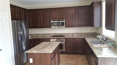 44906 Checkerbloom Dr, Temecula, CA 92592 - photo 2