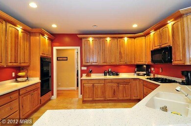 7508 Ridge Rd, Marriottsville, MD 21104 - photo 6