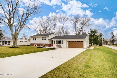 2331 Britt Ave, Lima, OH 45806 - photo 2