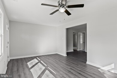 347 N Broad St, Clayton, NJ 08312 - photo 5