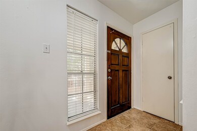 857 Wax Myrtle Ln unit A, Houston, TX 77079 - photo 7