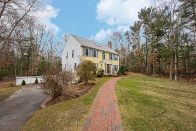 71 Wagon Wheel Rd, Plymouth, MA 02360 - photo 2