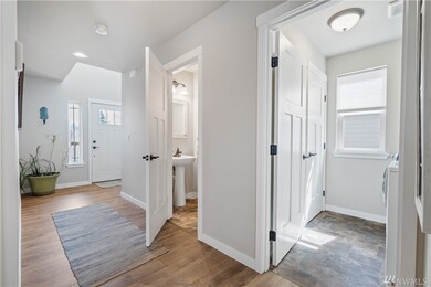 1590 W Gateway Heights Loop, Sedro Woolley, WA 98284 - photo 6