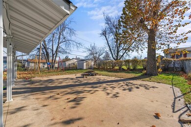Covered Porch Upfront