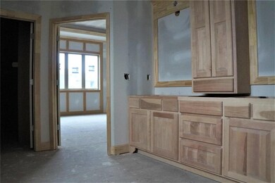 5919 Lakecrest Dr, Shawnee, KS 66218 - photo 6