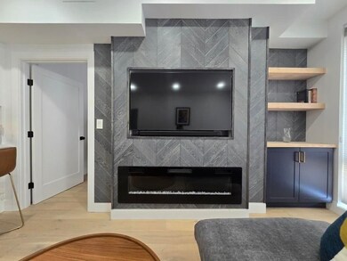 101 Condor St unit 302, Boston, MA 02128 - photo 6