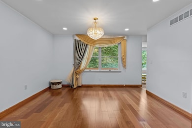 905 Pebble Ln, Southampton, PA 18966 - photo 6