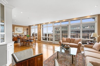 Burroughs Wharf unit PH6, Boston, MA 02109 - photo 2