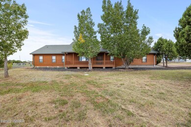 1521 N 2nd Place, Show Low, AZ 85901 - photo 2