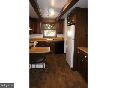 1157 Ridge Rd, Pottstown, PA 19465 - photo 4