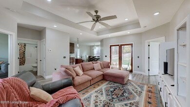 389 Fernwood Dr, Mount Washington, KY 40047 - photo 2