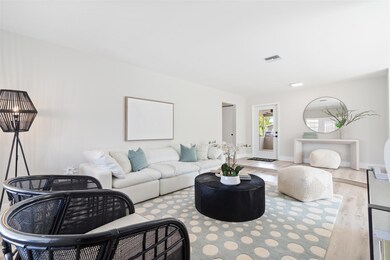 GORGEOUS LIVING SPACE