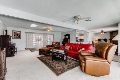 10510 W Mission Ln unit 7, Sun City, AZ 85351 - photo 4