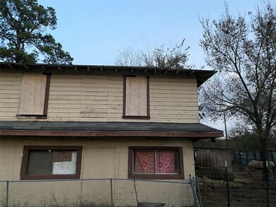 2475 Druid St, Houston, TX 77091 - photo 3