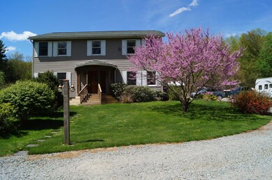 263 Evergreen Dr, Falls, PA 18615 - photo 2