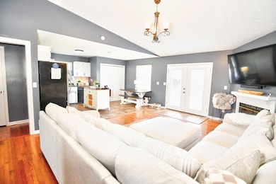 175 Christina Dr, Salvisa, KY 40372 - photo 4