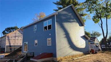 115 Edman St, Warwick, RI 02886 - photo 2