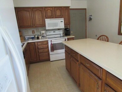9103 Somerset Rd, Thornville, OH 43076 - photo 7
