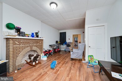 509 S 6th St, Reading, PA 19602 - photo 5