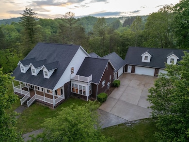 140 Morton Dr, Hamlin, WV 25523 - photo 3