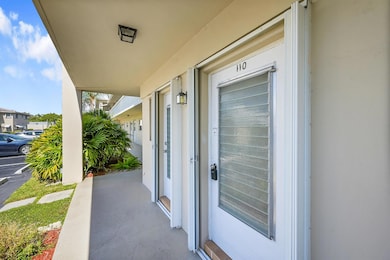 2115 NE 42nd Ct unit 110N, Lighthouse Point, FL 33064 - photo 3