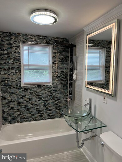 1328 Sayres Ave, Camden, NJ 08104 - photo 6