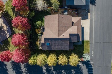 61146 Ridge Falls Place, Bend, OR 97702 - photo 7