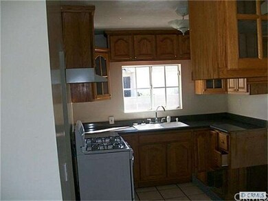 1113 E 118th Dr, Los Angeles, CA 90059 - photo 7