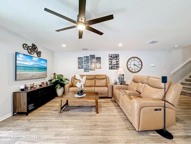 2935 Fieldwood Circle-26