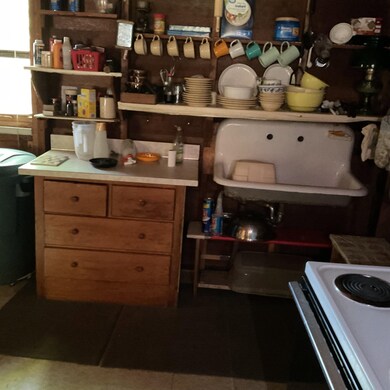 8 Gile Rd, Ossipee, NH 03864 - photo 3