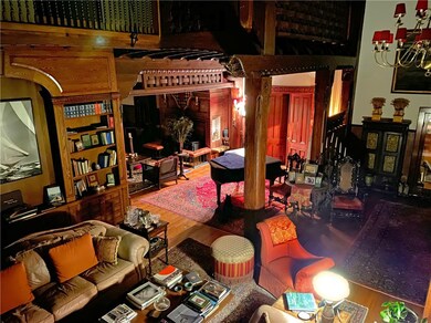 97 Ruggles Ave unit 105, Newport, RI 02840 - photo 3