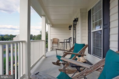 118 Chaucer Ln, Gerrardstown, WV 25420 - photo 2