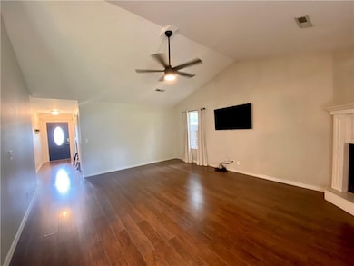 504 NW K St, Bentonville, AR 72712 - photo 3