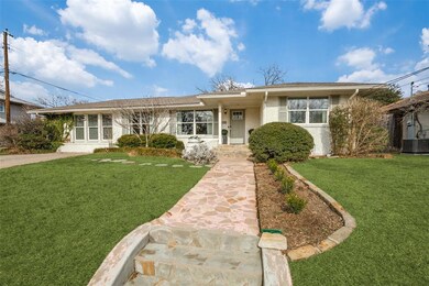 6626 Ridgemont Dr, Dallas, TX 75214 - photo 2